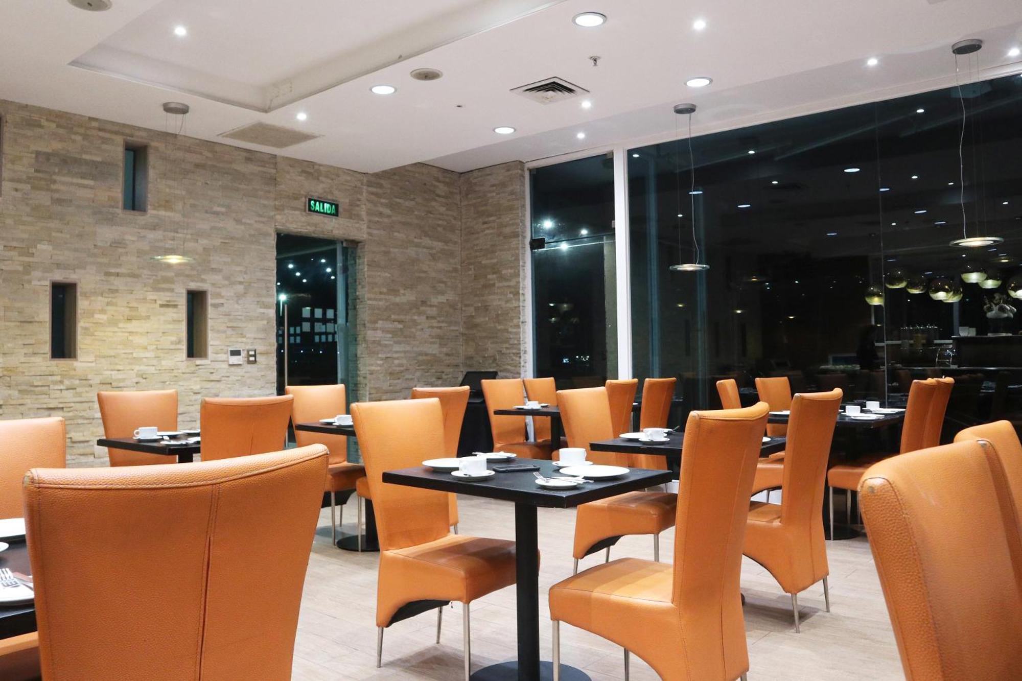 Wyndham Garden Antofagasta Pettra Hotell Eksteriør bilde
